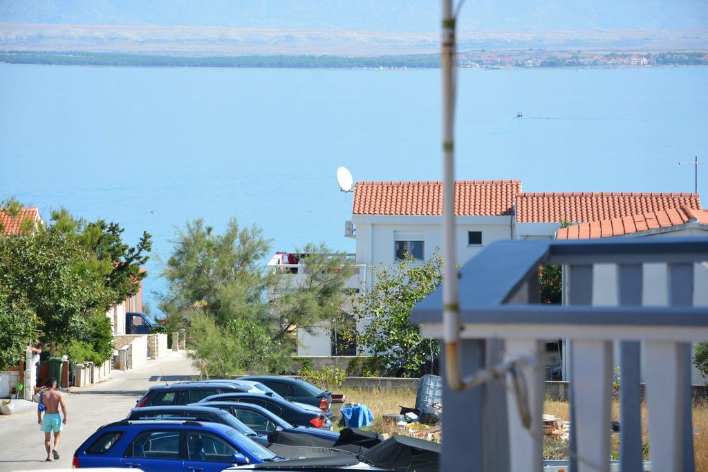 Apartments Sandra Vir Luaran gambar