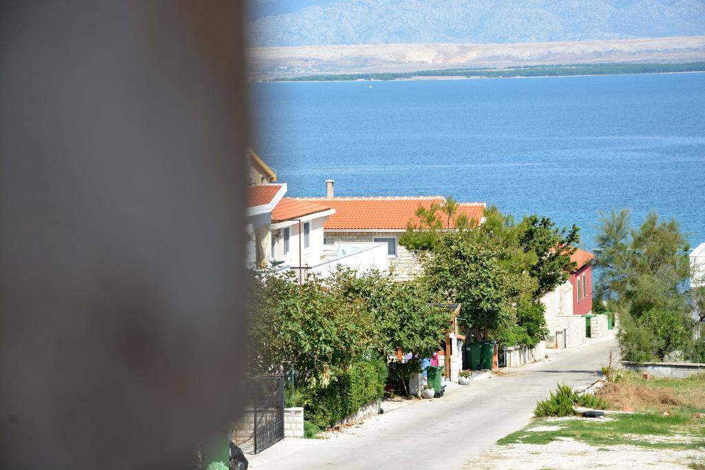Apartments Sandra Vir Luaran gambar
